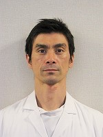 篠森 健介 (しのもり けんすけ)